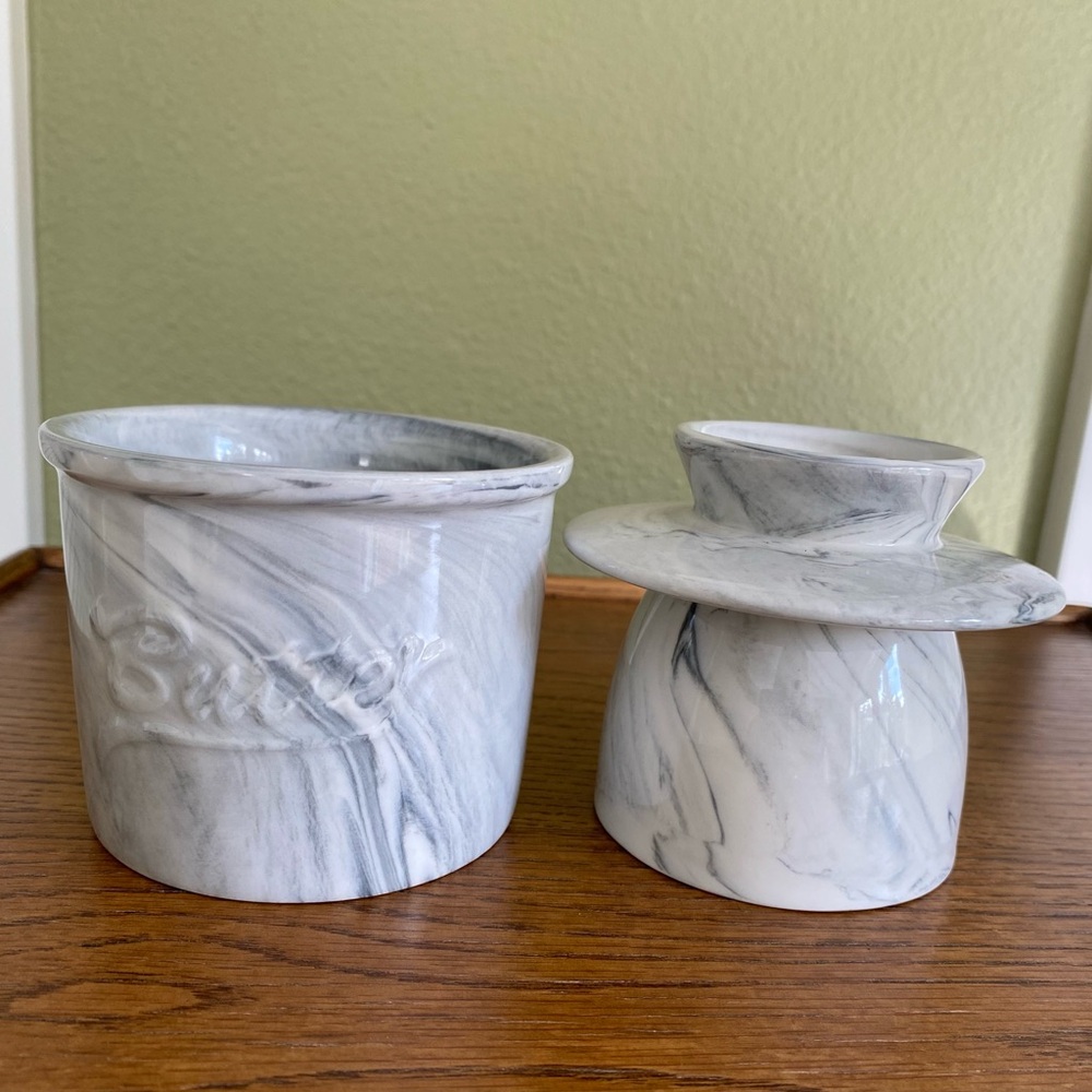 Marble-Effect Ceramic Butter Bell - White & Gray